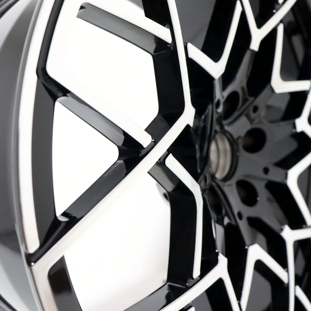 BMW 813M Custom Design