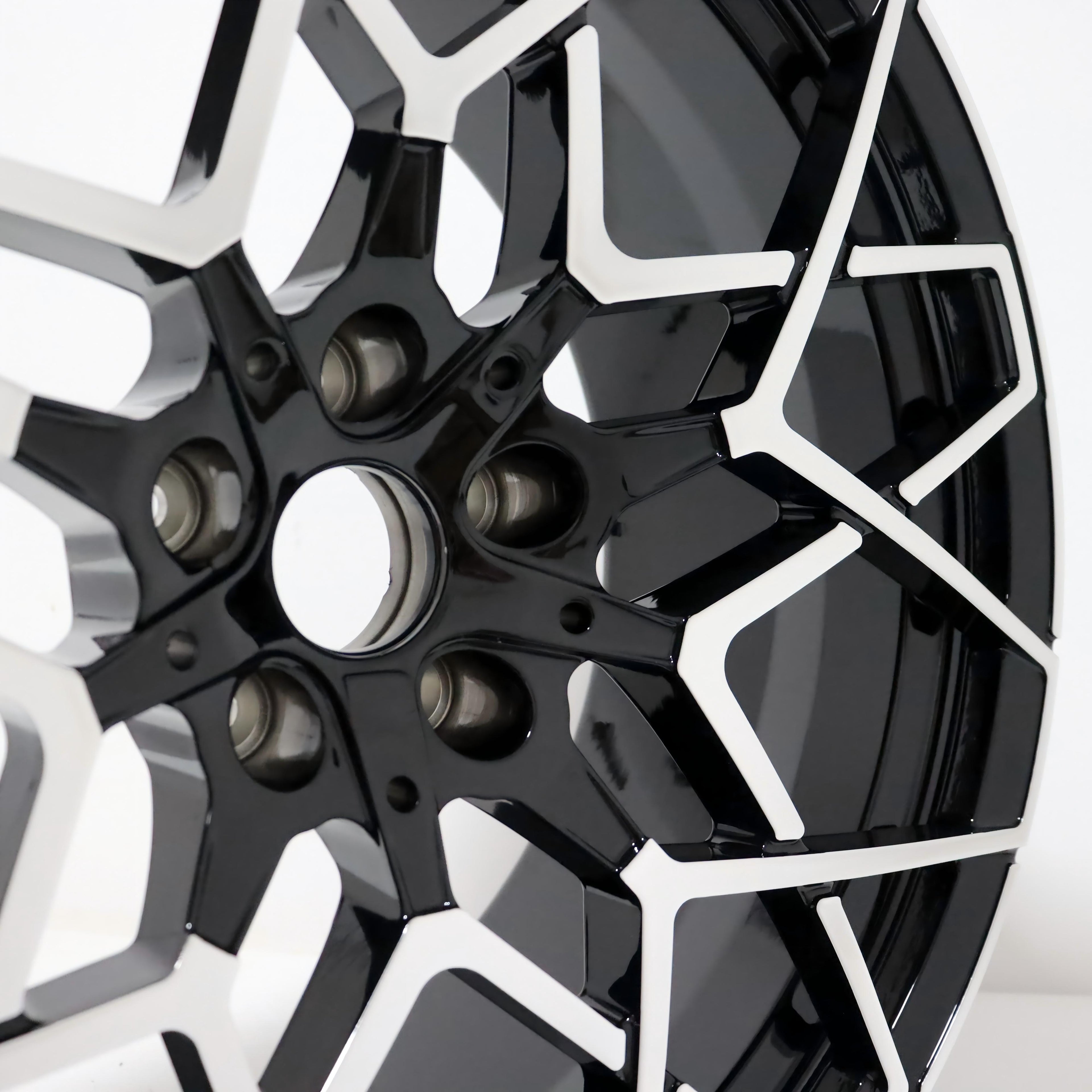 BMW 813M Custom Design